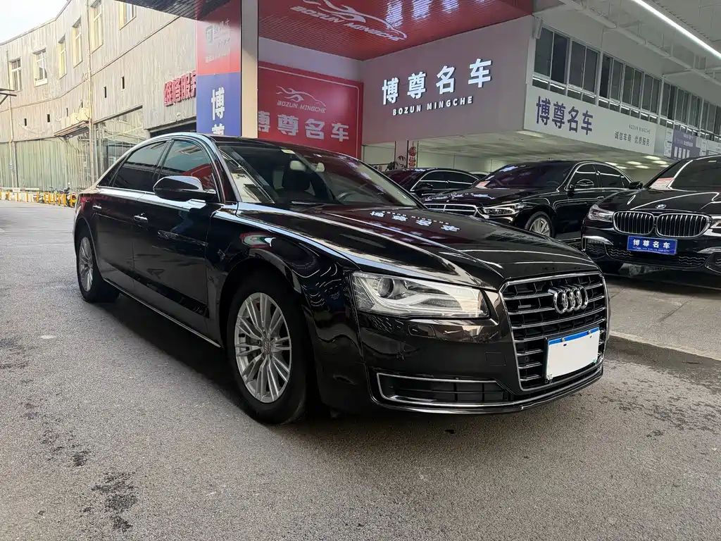 Audi A8 — фотографии объявления, Фото 4