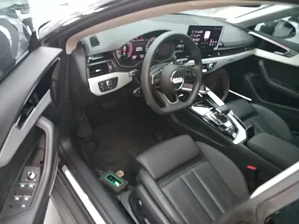 Audi A5 (Import) — миниатюра 16