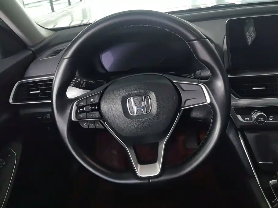 Honda Accord — миниатюра 15