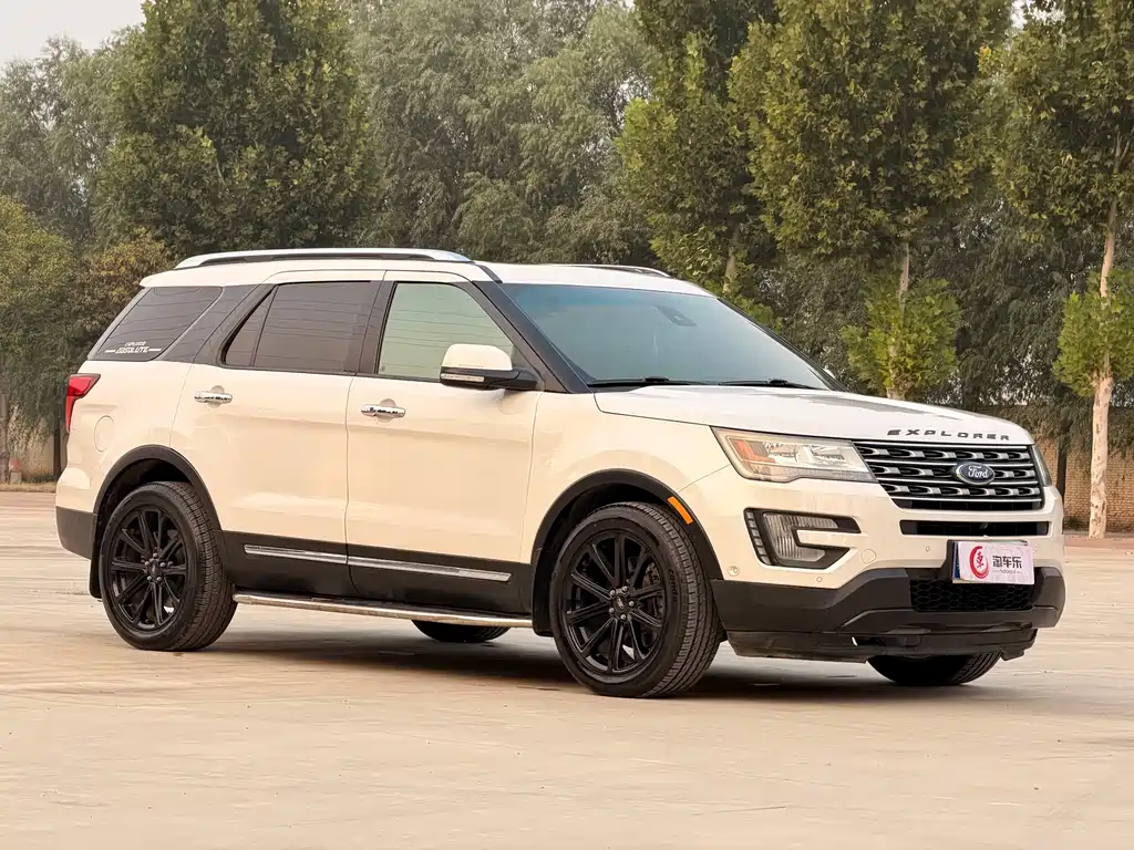 Ford Explorer (Import) — миниатюра 3