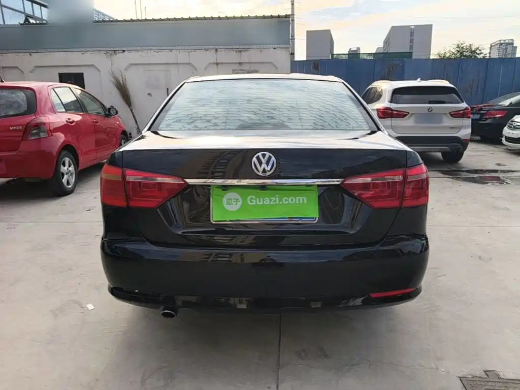Volkswagen Lavida — миниатюра 6