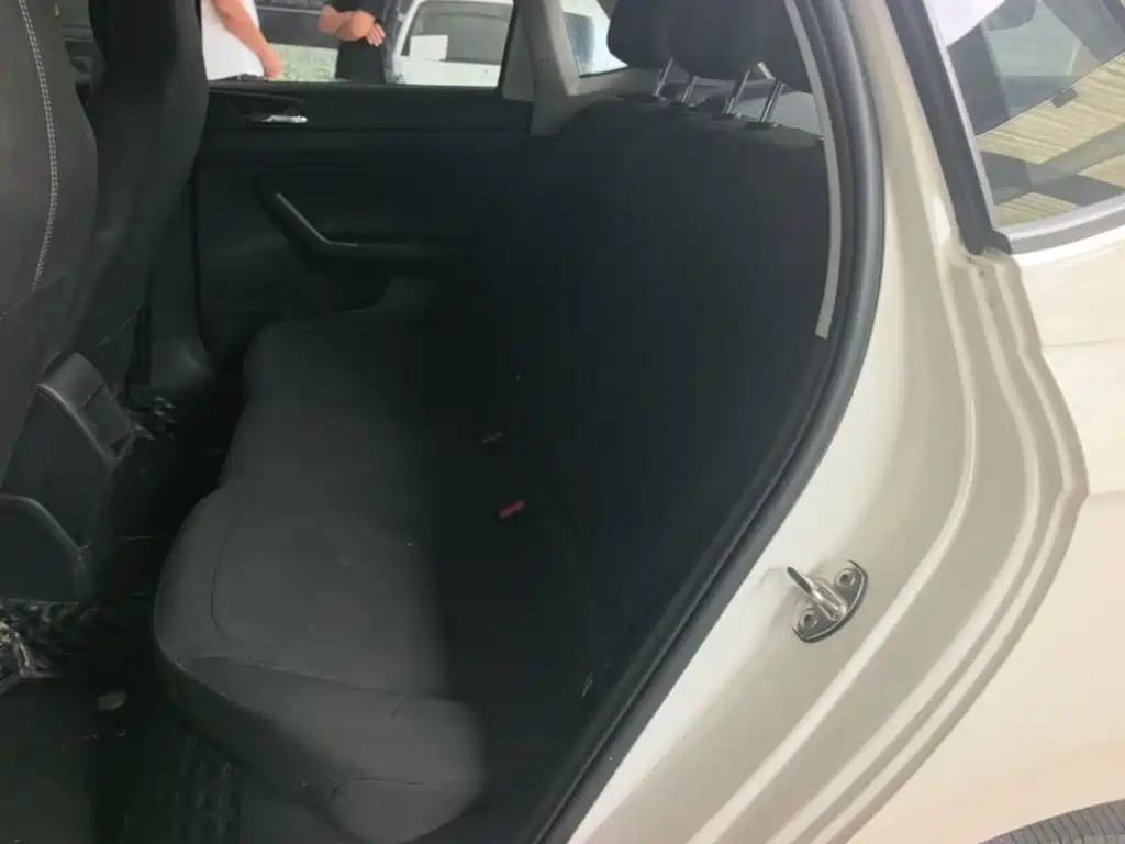 Volkswagen Polo — миниатюра 17