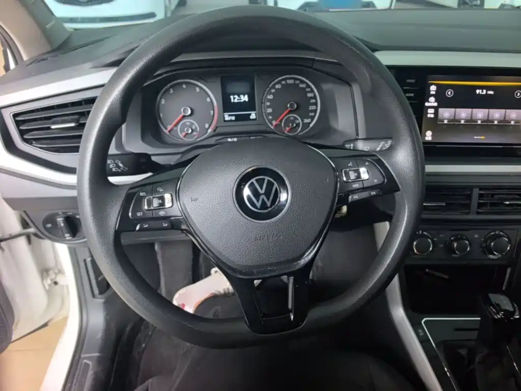 Volkswagen Polo — миниатюра 11