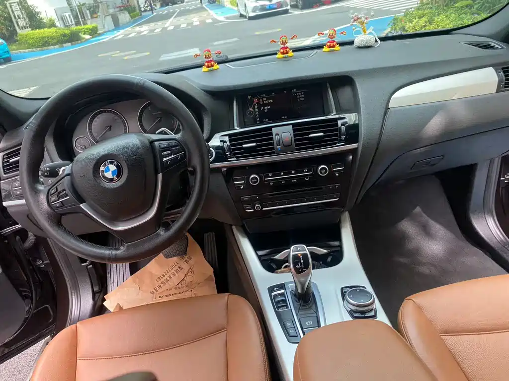 BMW X4 — миниатюра 9