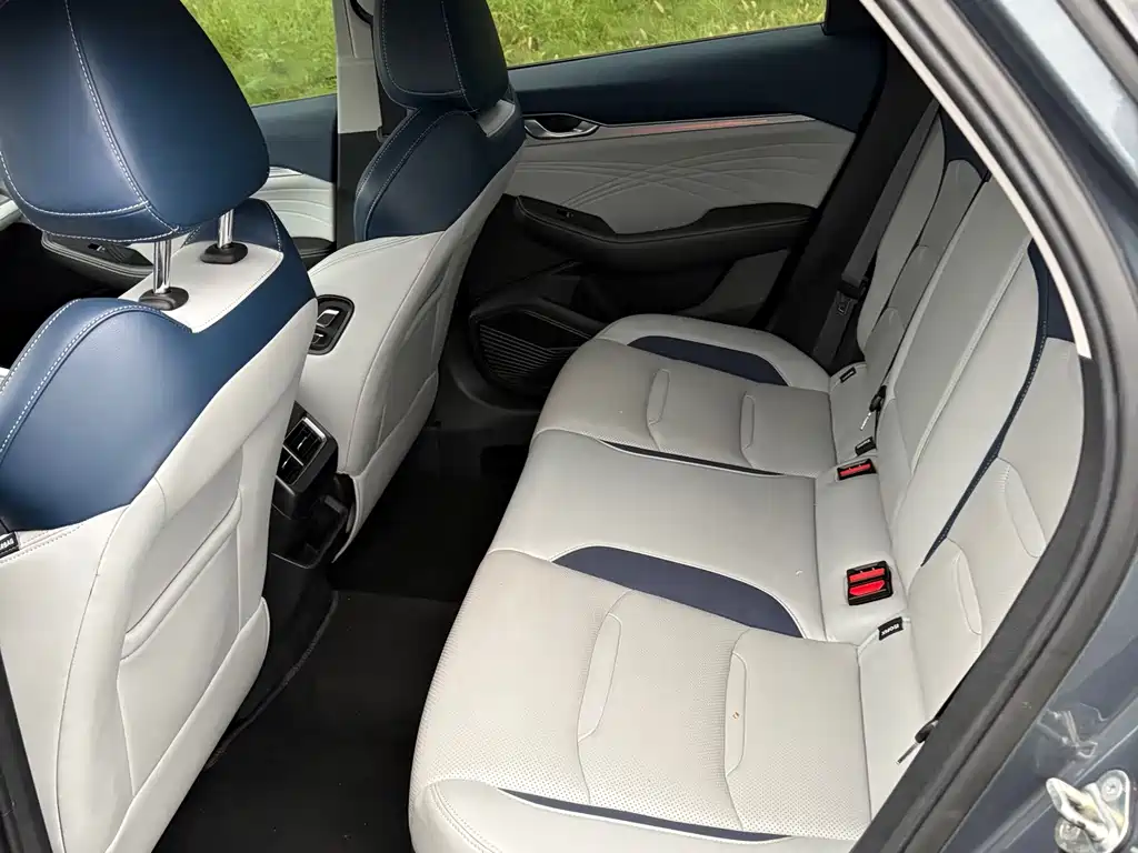 Geely Xingrui — миниатюра 8