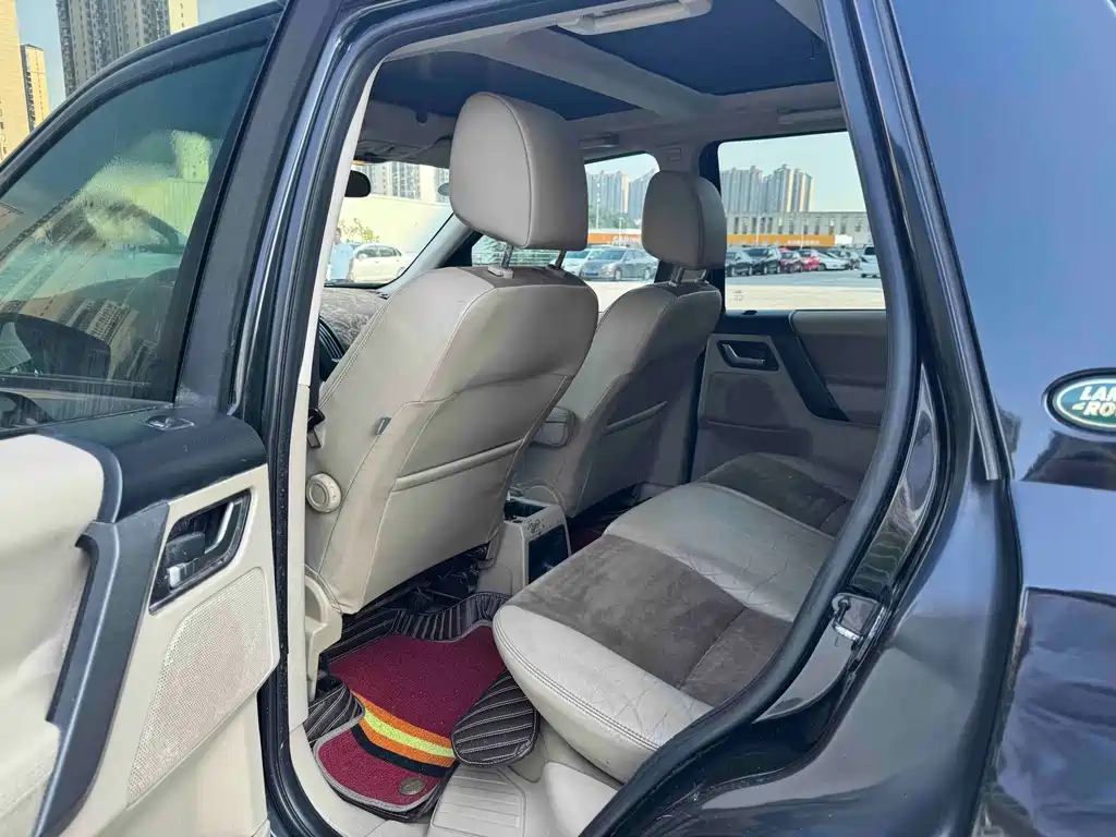 Land Rover Freelander 2 — миниатюра 7