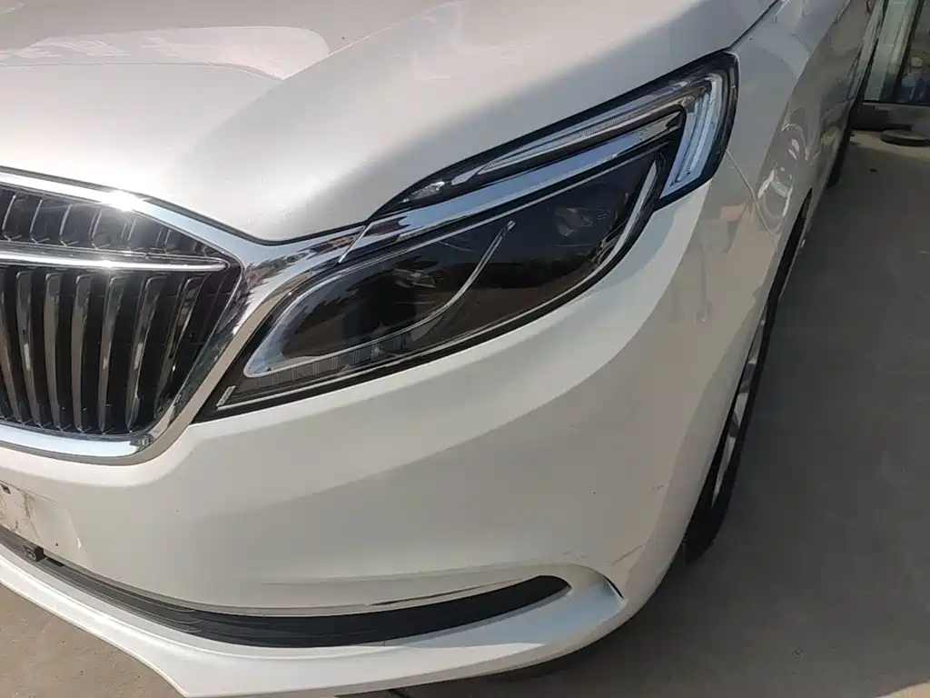 Buick GL8 — миниатюра 24
