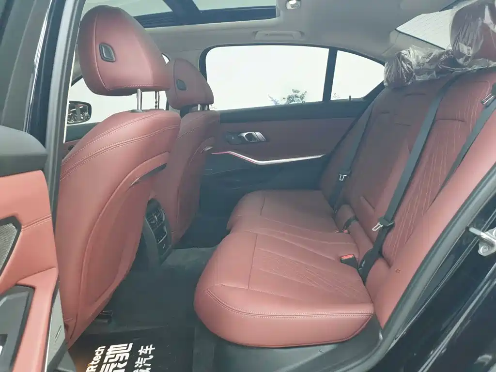 BMW 3 Series — миниатюра 16