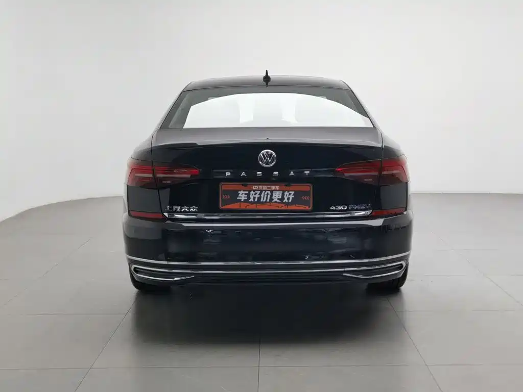 Volkswagen Passat PHEV — миниатюра 4