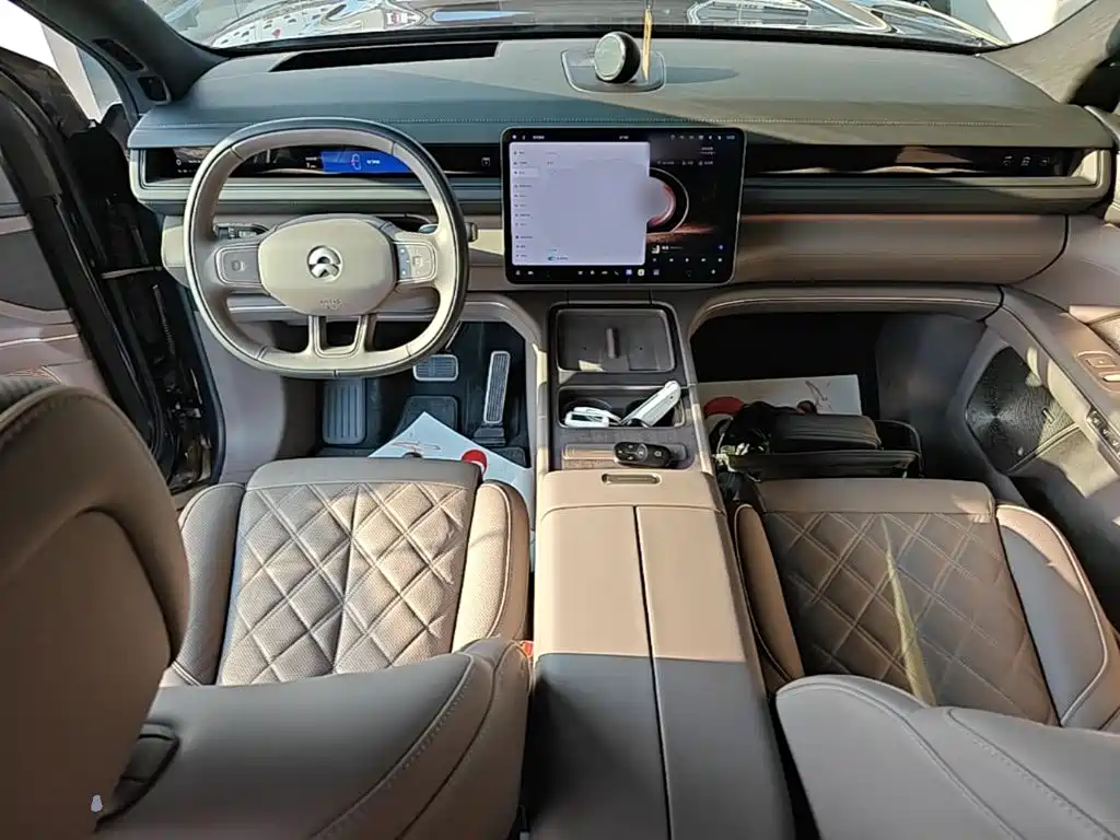NIO ES8 — миниатюра 10