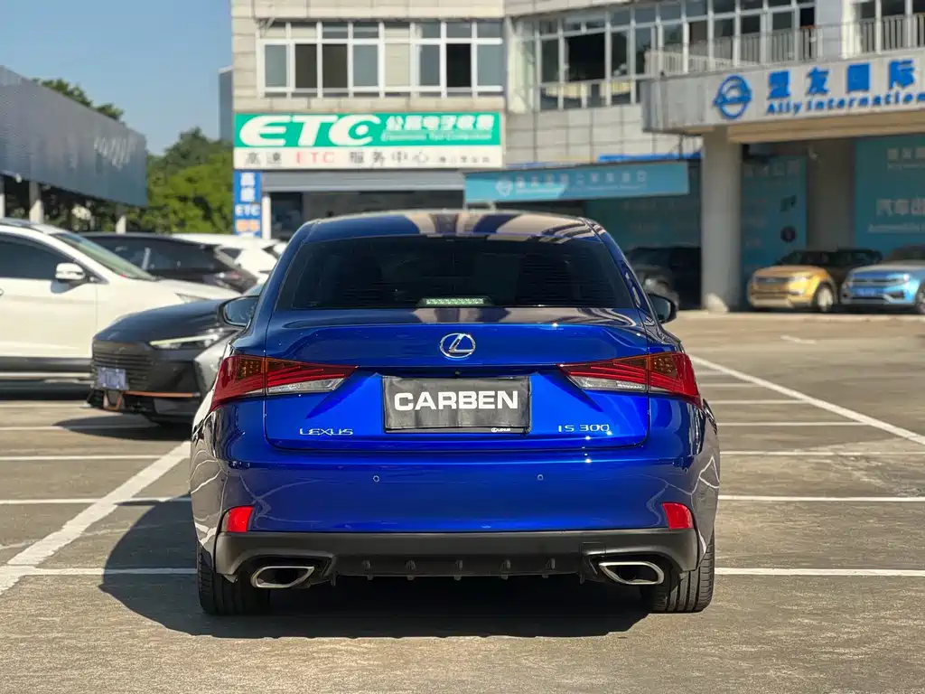 Lexus IS — миниатюра 4