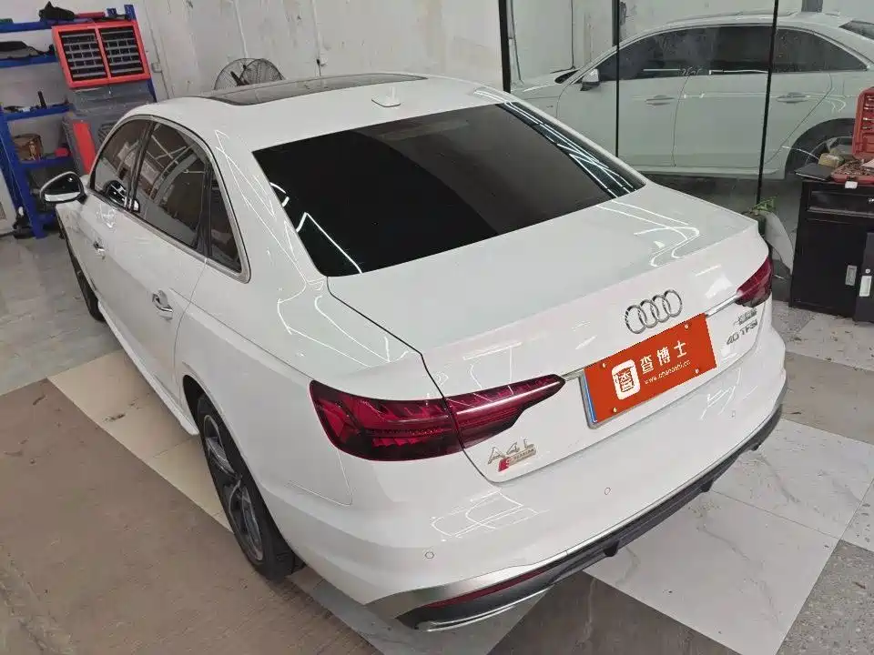 Audi A4L — миниатюра 7