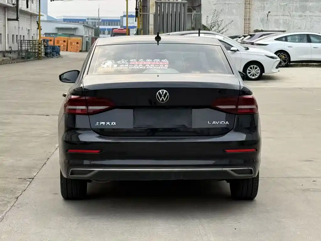 Volkswagen Lavida — миниатюра 12
