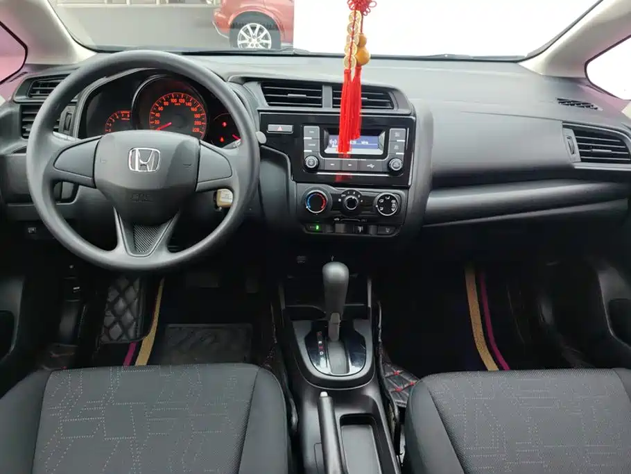 Honda Fit — миниатюра 12