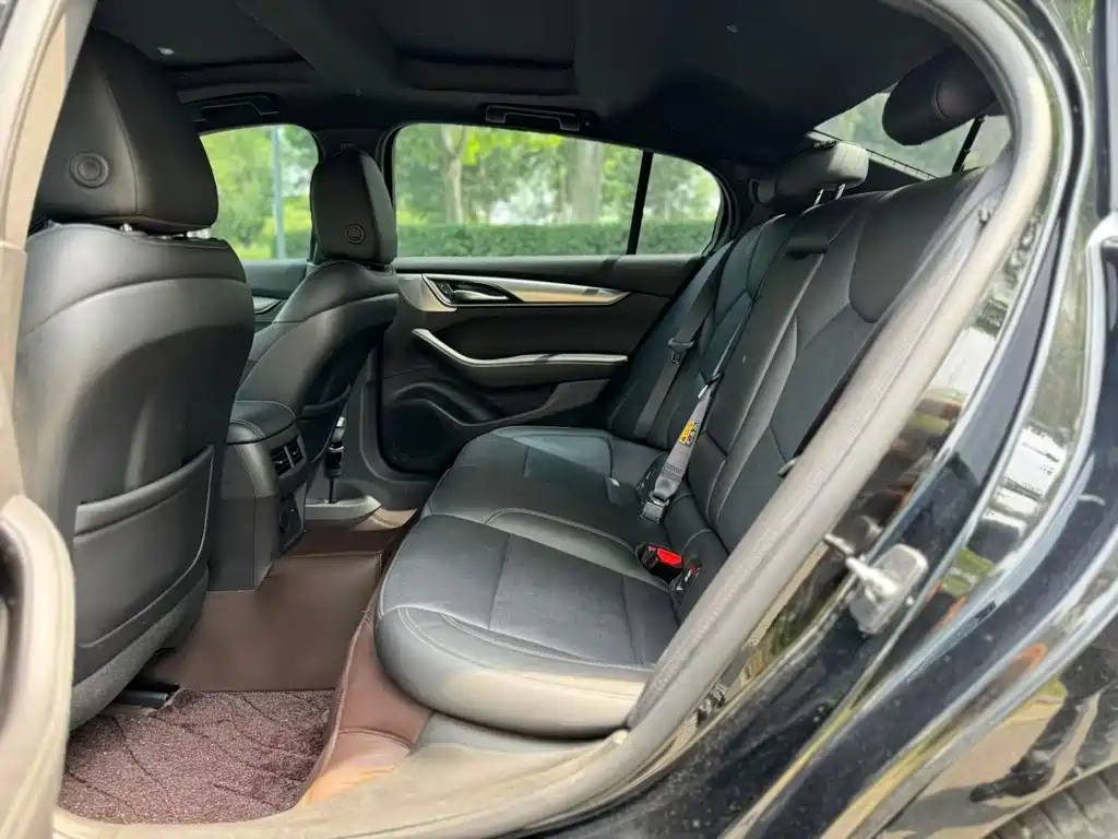 Cadillac CT5 2023 28T Luxury （ Standard ）