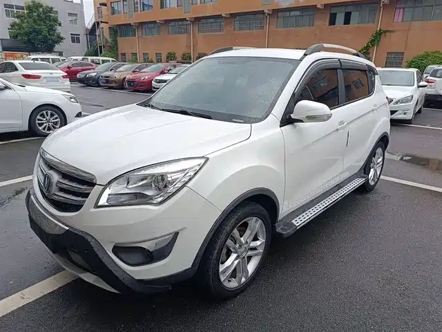 CHANGAN  CS35 2017