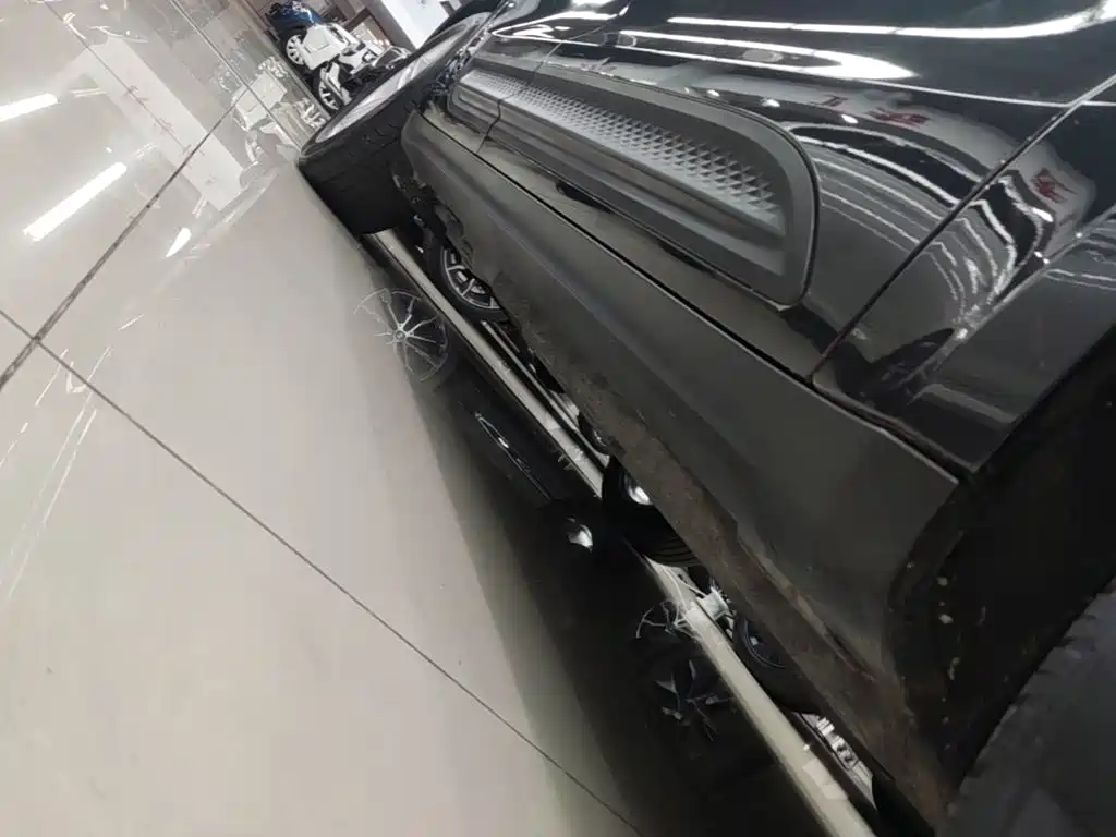 Porsche Macan — миниатюра 21