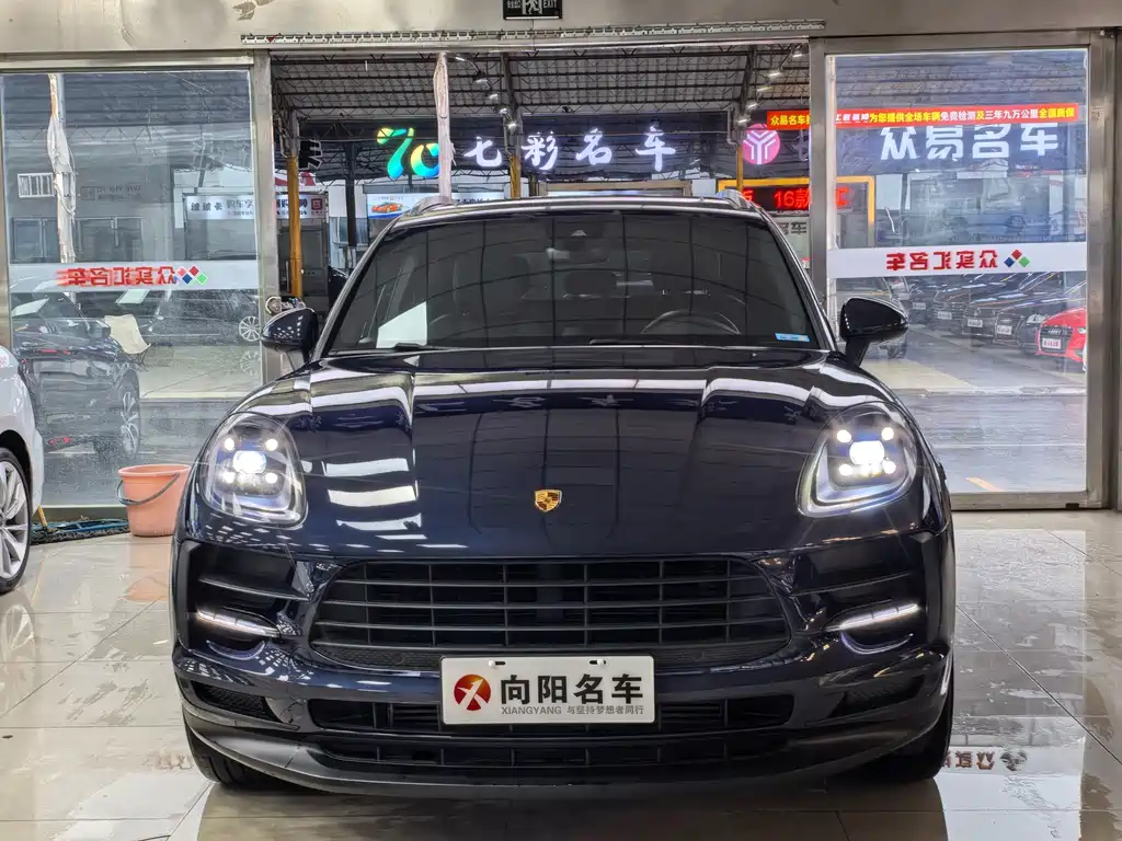 Porsche Macan — миниатюра 2