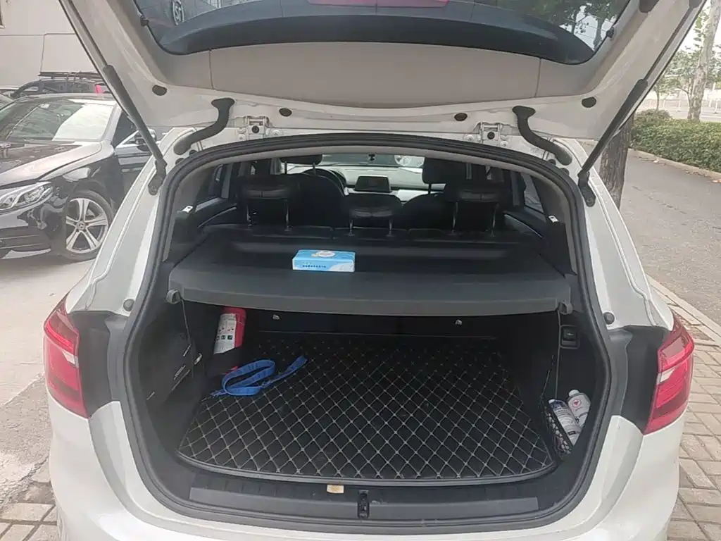 BMW 2 Series Active Tourer — миниатюра 15