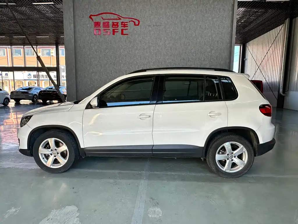 Volkswagen Tiguan 2013 1.8TSI AT Luxury
