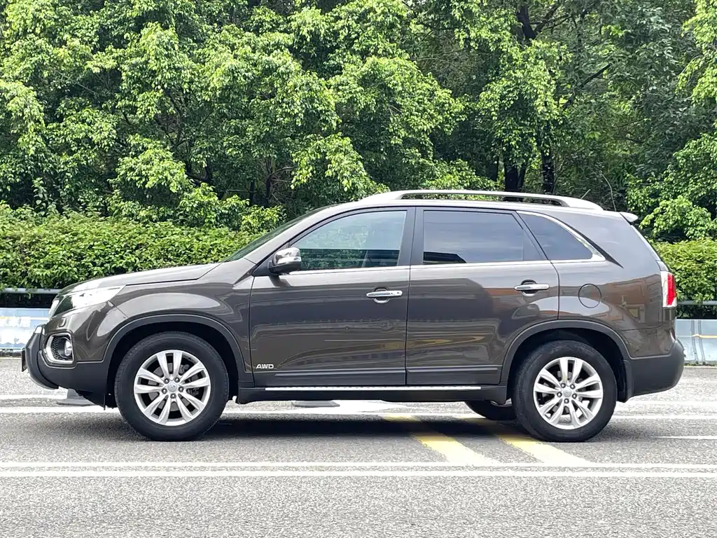 Kia Sorento — миниатюра 4