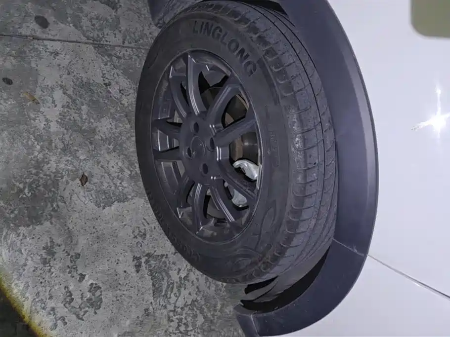 Geely Vision X3 X3 2021 PRO 1.5L CVT Luxury