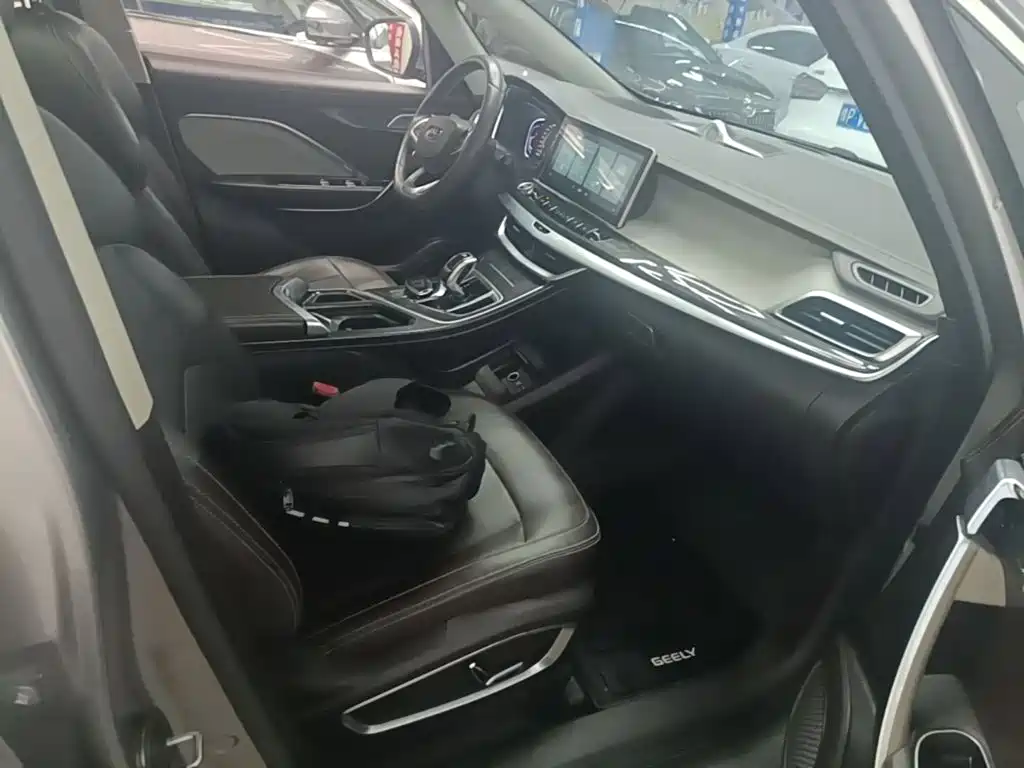 Geely Jia Ji — миниатюра 25