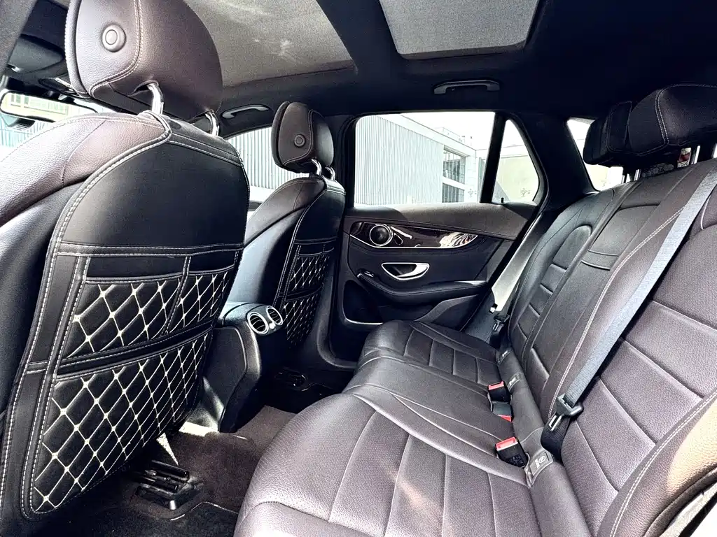 Mercedes-Benz GLC 2018 GLC 260 4MATIC Luxury