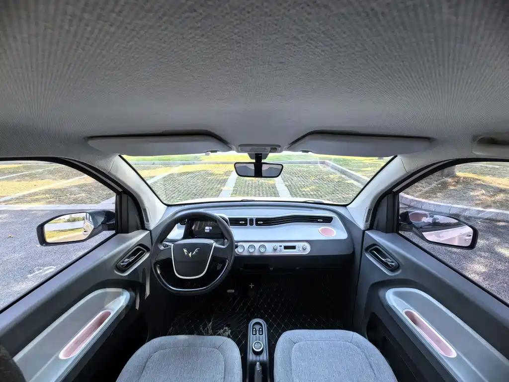 Wuling MINIEV — миниатюра 12
