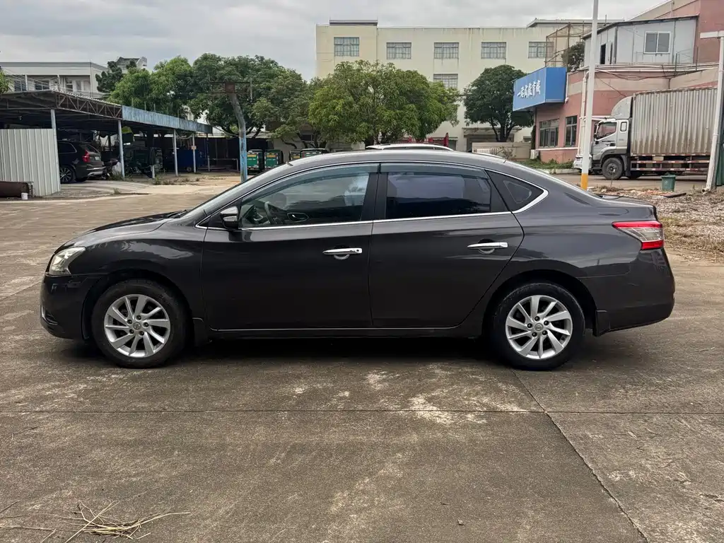 Nissan Sylphy — миниатюра 6