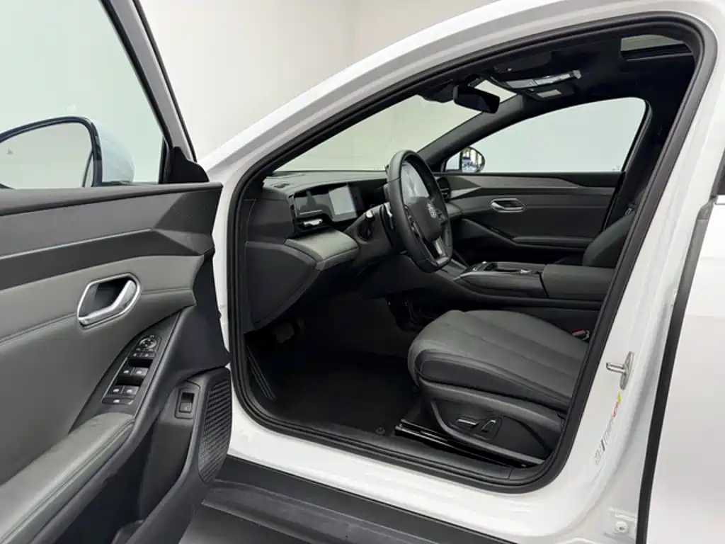 BYD Qin L L 2025 EV 545KM