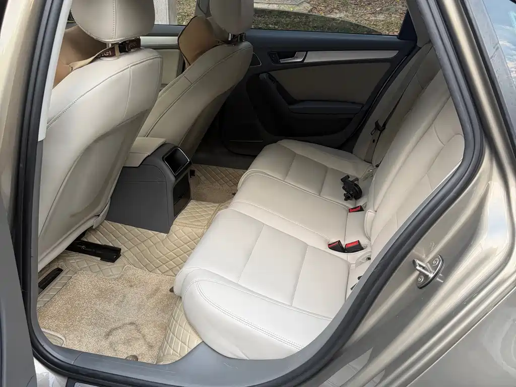 Audi A4L — миниатюра 12