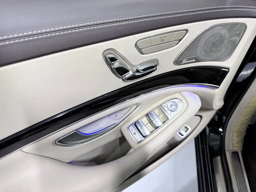 Mercedes-Benz S-Class — миниатюра 9