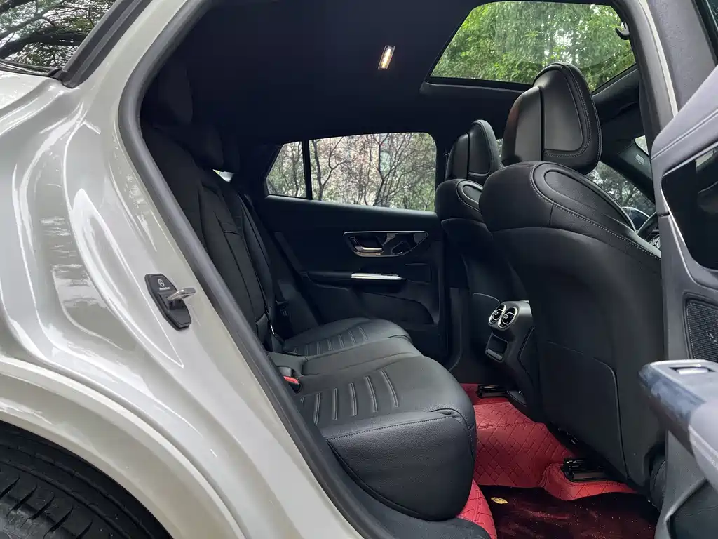 Mercedes-Benz GLC Coupe — миниатюра 11