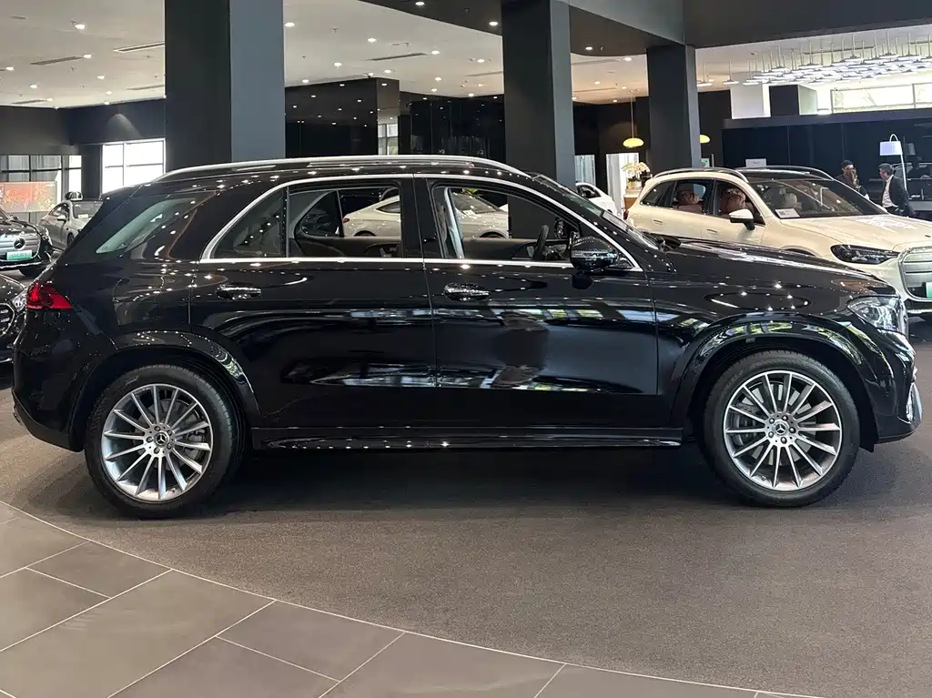 Mercedes-Benz GLE — миниатюра 3