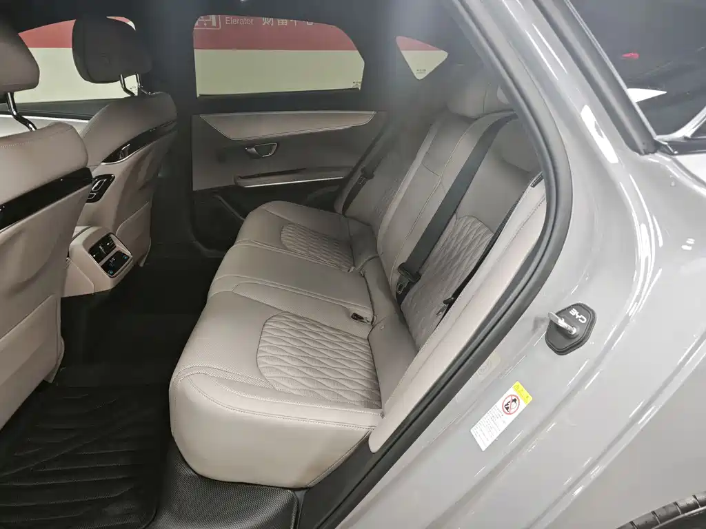 BYD Han 2025 EV 605KM Luxury