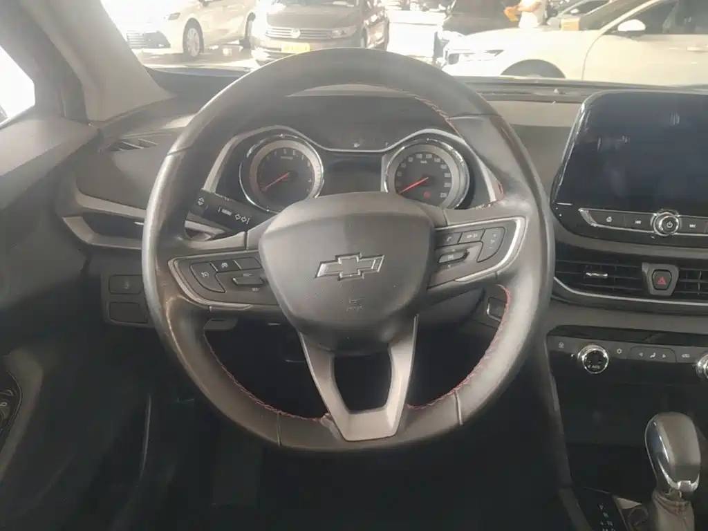 Chevrolet Volando — миниатюра 11