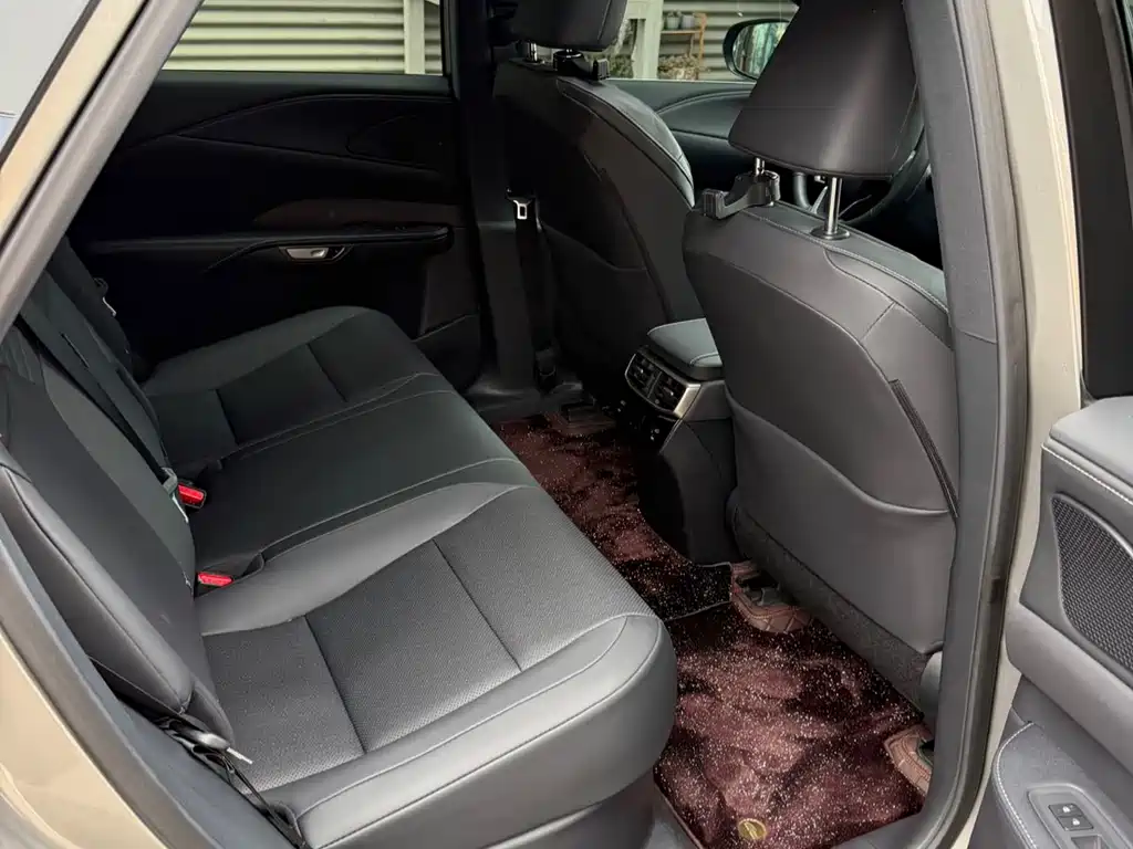 Lexus RX 2025 300