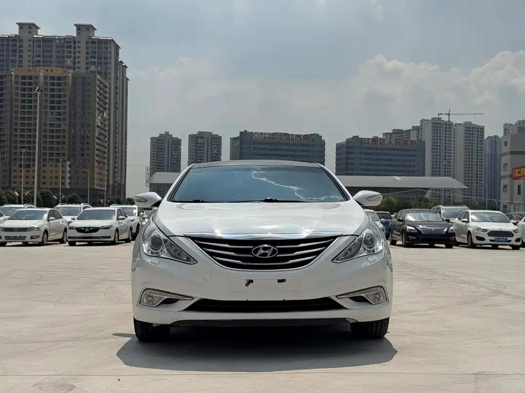 Hyundai Sonata — миниатюра 2