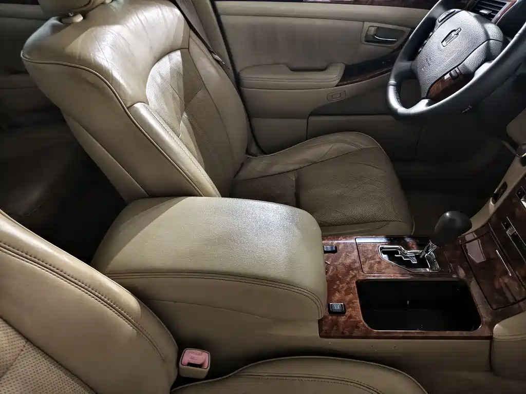 Toyota Crown 2008 2.5L AT