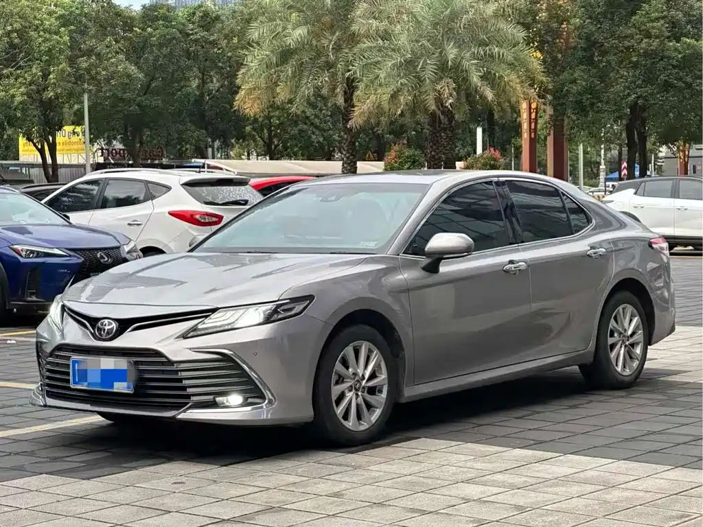 Toyota Camry 2022