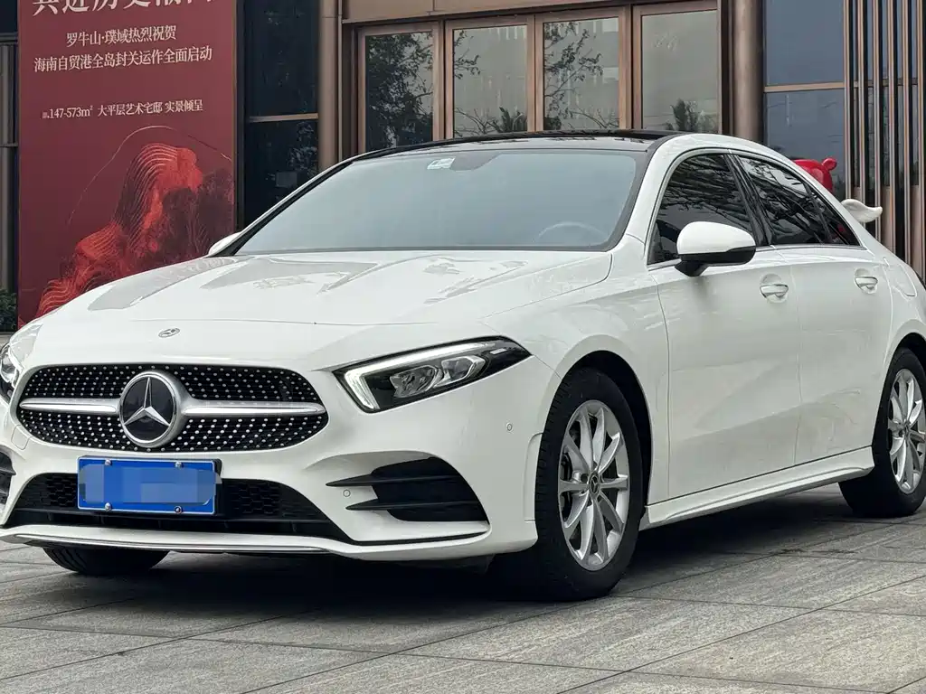 MERCEDES-BENZ A CLASS