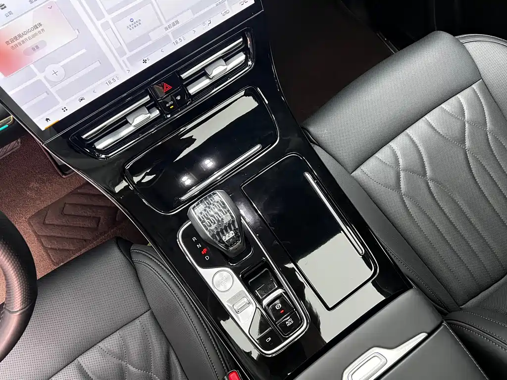 GAC Motor Trumpchi M8 — миниатюра 15