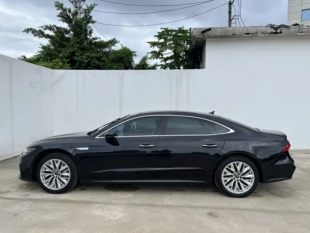 Audi A7L — миниатюра 4