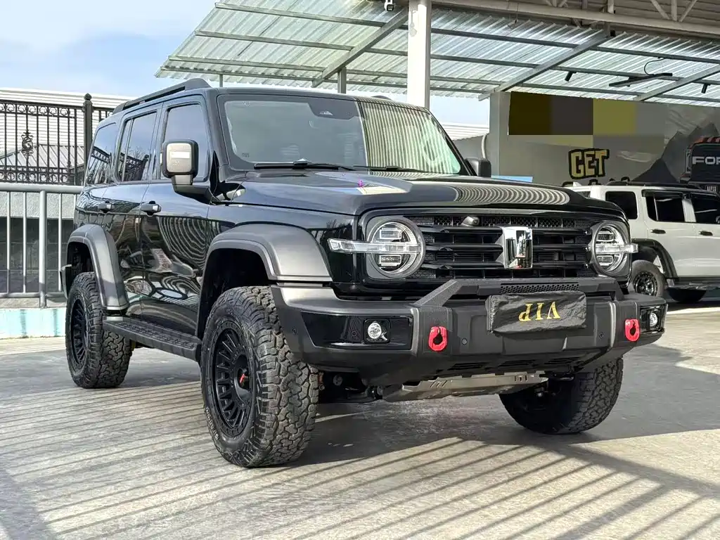 TANK TANK 300 NEW ENERGY