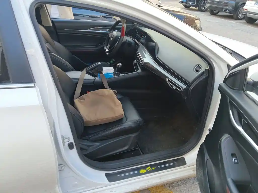 Changan Eado — миниатюра 19