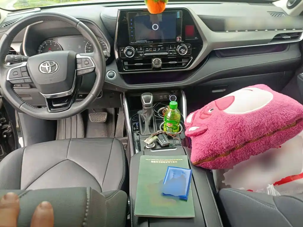 Toyota Highlander — миниатюра 10