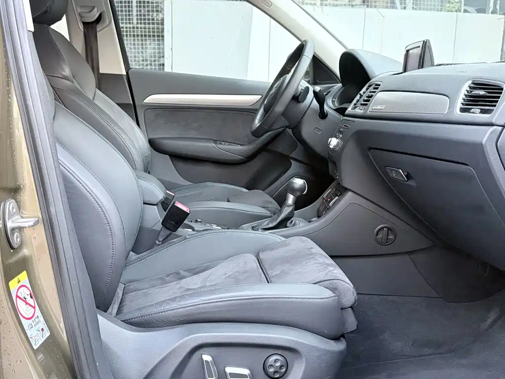 Audi Q3 — миниатюра 12