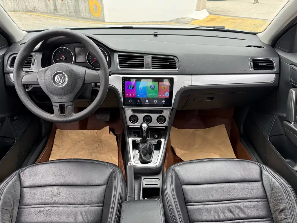 Volkswagen Lavida — миниатюра 6