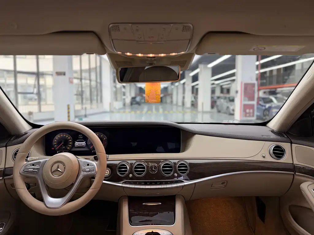 Mercedes-Benz S-Class — миниатюра 6